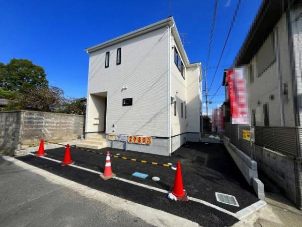 橿原市小房町　新築戸建