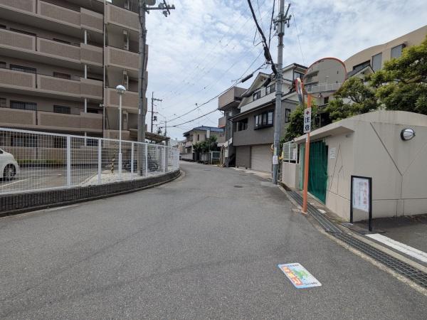 ローレルコート王寺