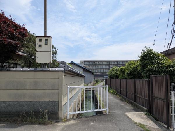 生駒郡斑鳩町興留１丁目の土地