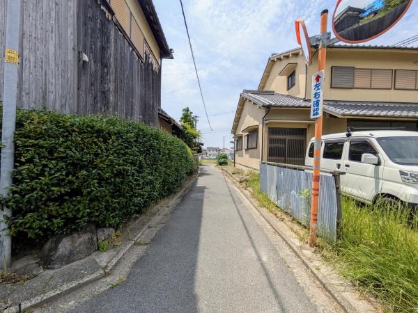 生駒郡斑鳩町興留１丁目の土地