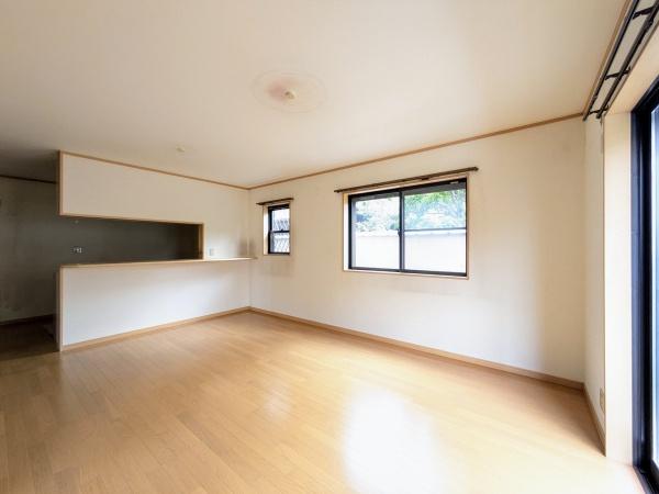 香芝市磯壁４丁目の中古一戸建て