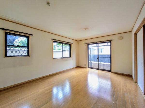 香芝市磯壁４丁目の中古一戸建て