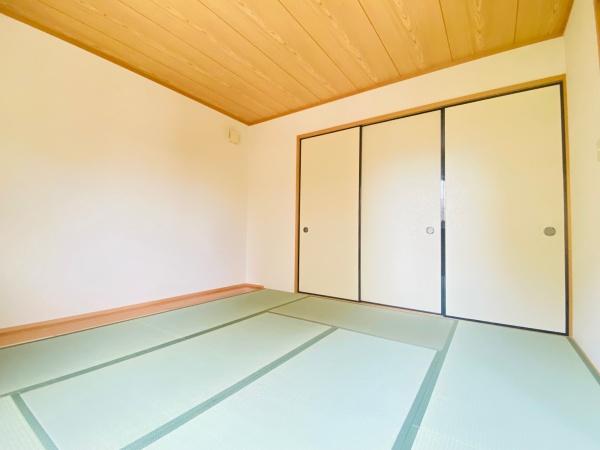 香芝市磯壁４丁目の中古一戸建て