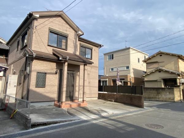 香芝市磯壁４丁目の中古一戸建て