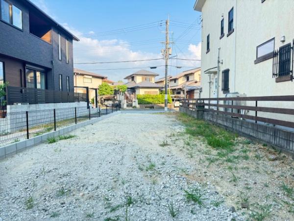 香芝市西真美２丁目の土地