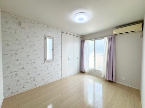 香芝市五位堂１丁目の中古一戸建て