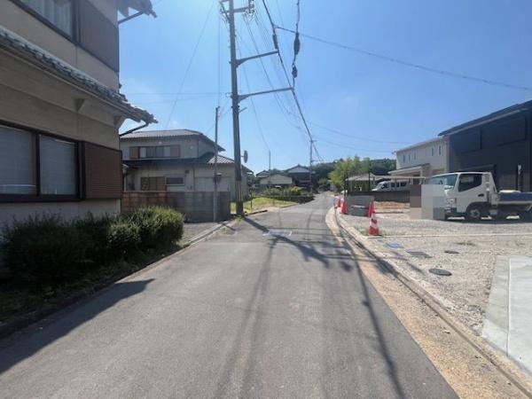 北葛城郡広陵町大字三吉の土地