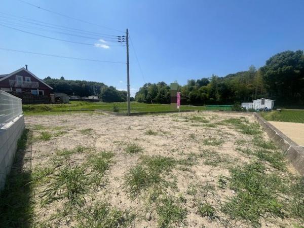 北葛城郡広陵町大字三吉の土地