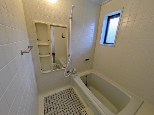 生駒郡斑鳩町龍田北２丁目の中古一戸建て