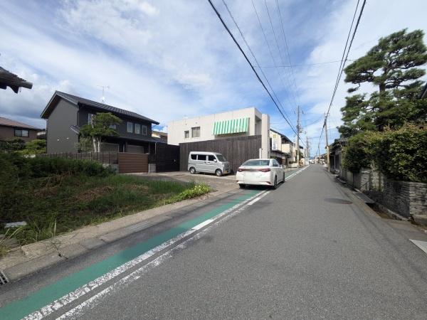 生駒郡斑鳩町龍田２丁目の土地