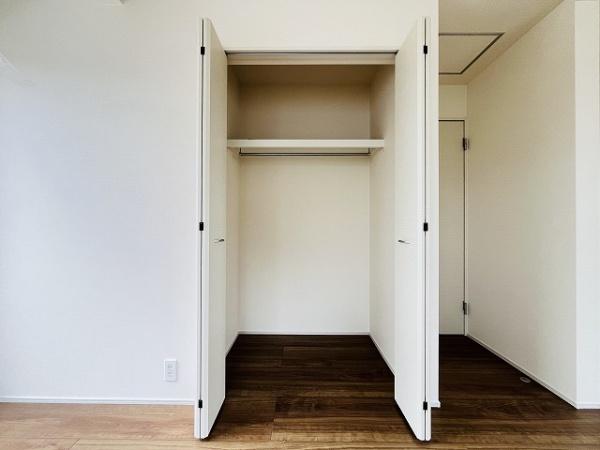 川西町結崎　2号棟　新築戸建