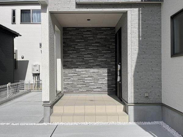 川西町結崎　2号棟　新築戸建