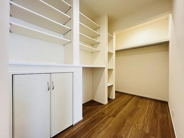 川西町結崎　2号棟　新築戸建