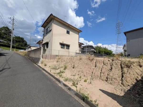 生駒郡斑鳩町神南５丁目の土地