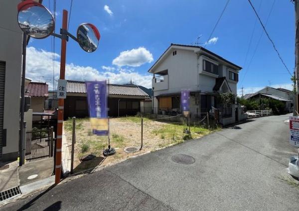 香芝市逢坂４丁目の土地