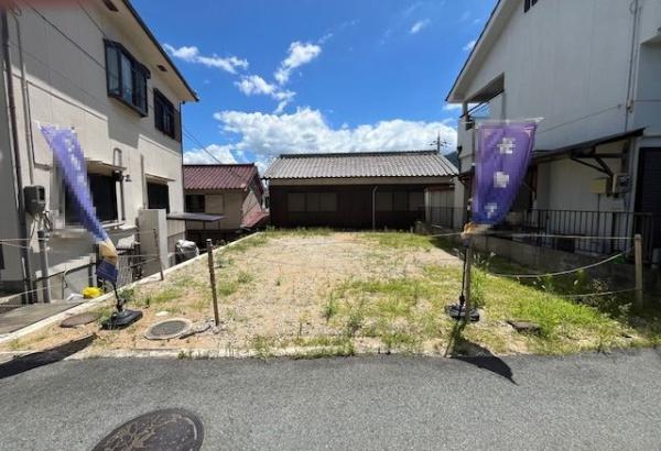香芝市逢坂４丁目の土地
