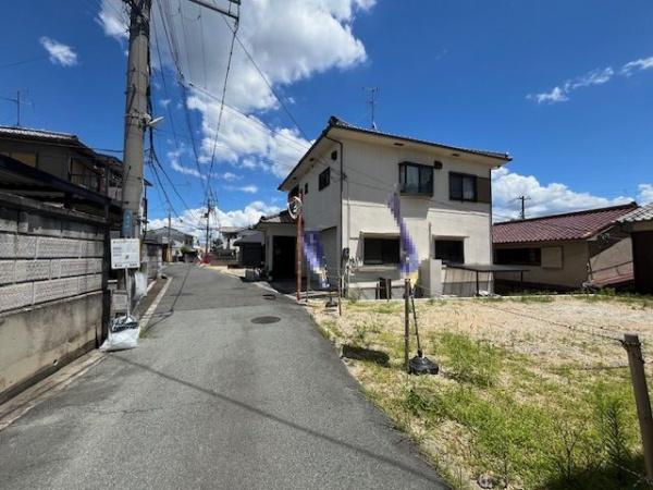 香芝市逢坂４丁目の土地