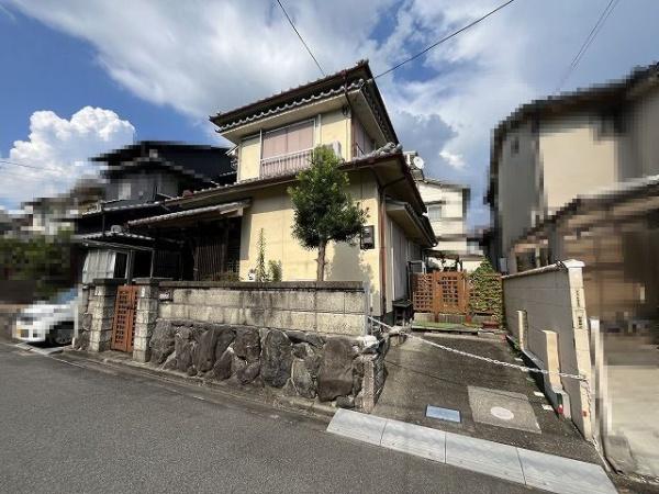 橿原市曲川町６丁目の土地
