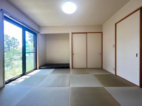 香芝市旭ケ丘５丁目の中古一戸建て
