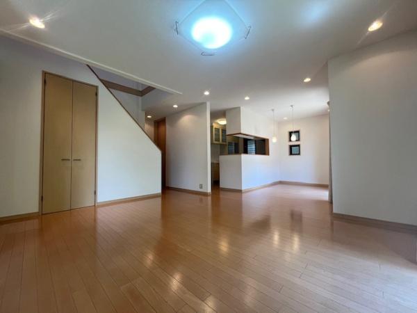 香芝市旭ケ丘５丁目の中古一戸建て