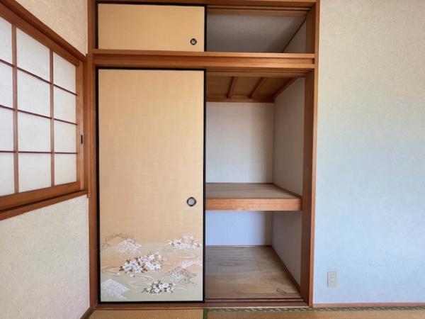 北葛城郡上牧町米山台６丁目の中古一戸建て