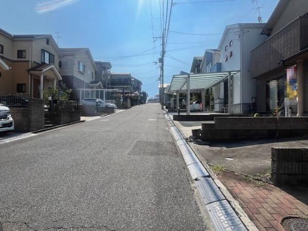 北葛城郡上牧町米山台６丁目の中古一戸建て