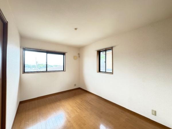 生駒郡斑鳩町稲葉西２丁目の中古一戸建て