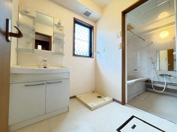 生駒郡斑鳩町稲葉西２丁目の中古一戸建て