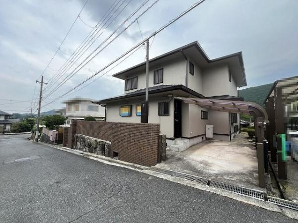 宇陀市榛原天満台東1丁目の中古一戸建て(駐車場)