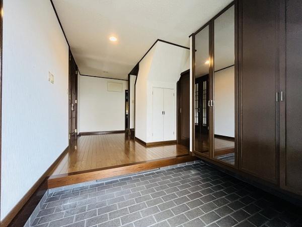 宇陀市榛原天満台東1丁目の中古一戸建て(玄関)