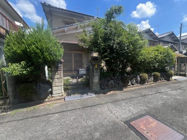 生駒郡斑鳩町法隆寺西３丁目の土地