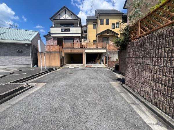 香芝市下田東３丁目の中古一戸建て