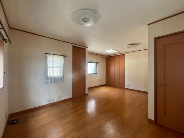 香芝市下田東３丁目の中古一戸建て