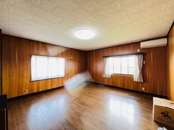 生駒郡斑鳩町阿波２丁目の中古一戸建て