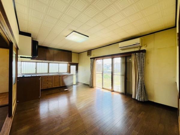 生駒郡斑鳩町阿波２丁目の中古一戸建て