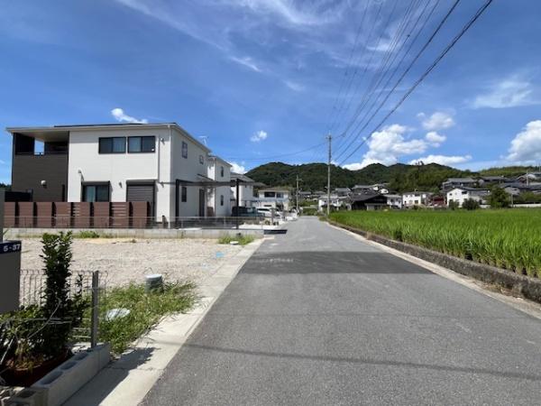 生駒郡斑鳩町龍田４丁目の土地