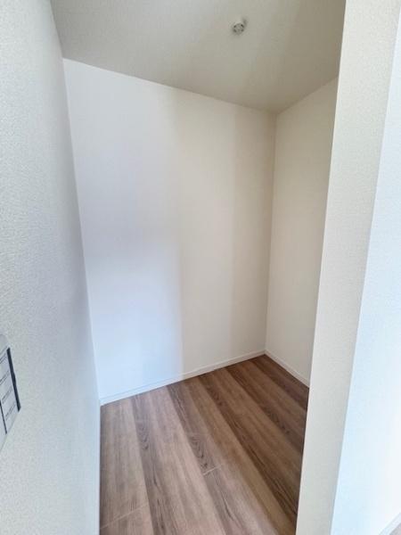 葛城市笛堂３期　２号棟　新築戸建