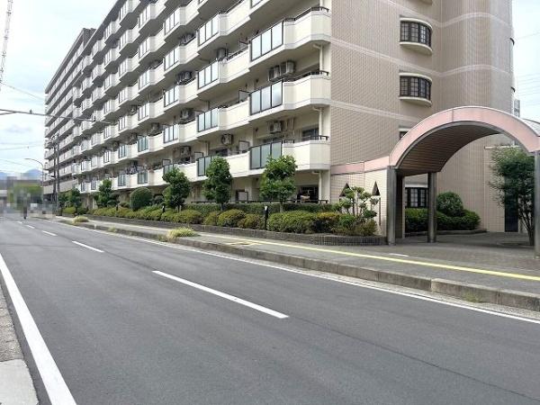 ユニライフ大和高田