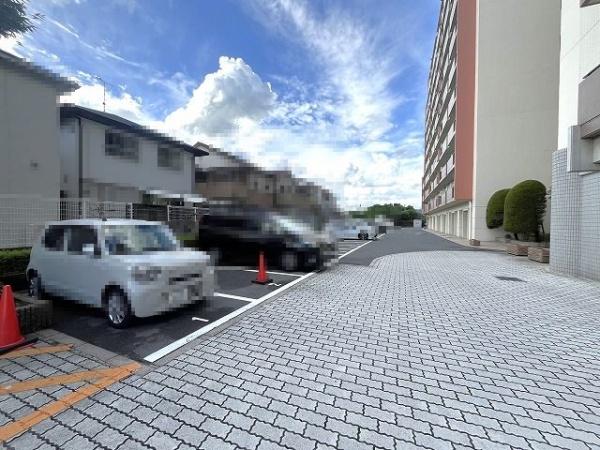 東急ドエル大和八木アネックスA棟(駐車場)