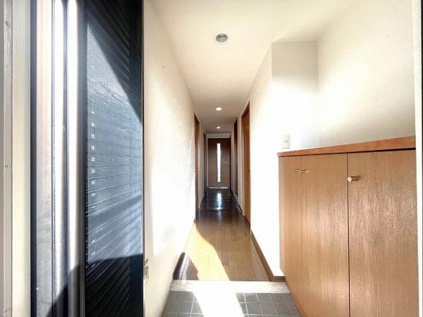 東急ドエル大和八木アネックスA棟(玄関)