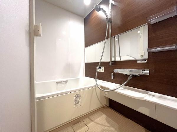 東急ドエル大和八木アネックスA棟(バス)