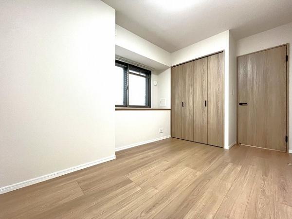 ウィルコート八木(洋室)