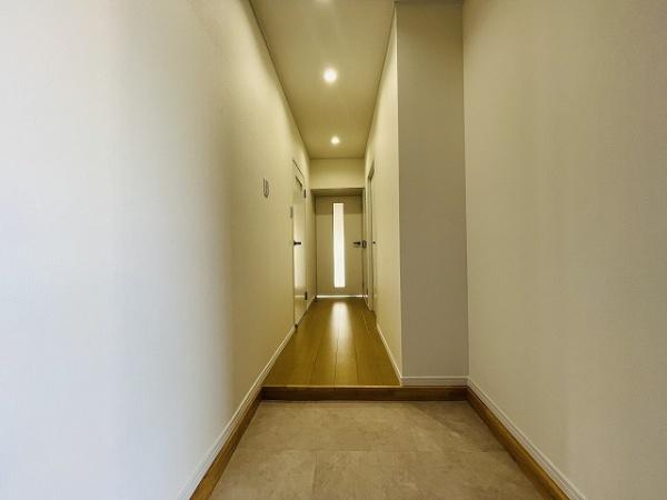 橿原ハイツ(玄関)