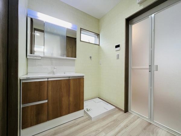 橿原市曲川町3丁目 3号地 新築戸建(洗面台・洗面所)