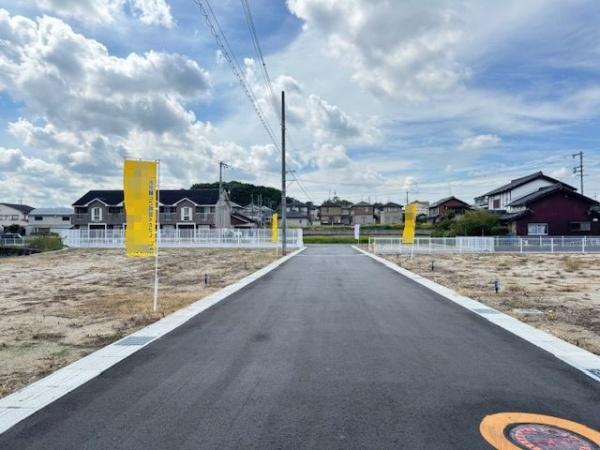 北葛城郡広陵町大字三吉の土地