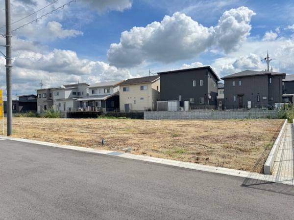 北葛城郡広陵町大字三吉の土地