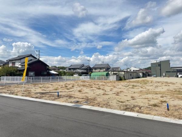 北葛城郡広陵町大字三吉の土地