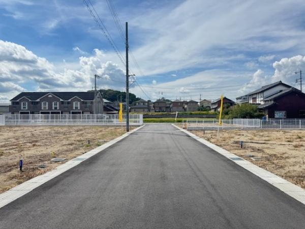 北葛城郡広陵町大字三吉の土地