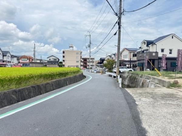 香芝市磯壁３丁目の土地