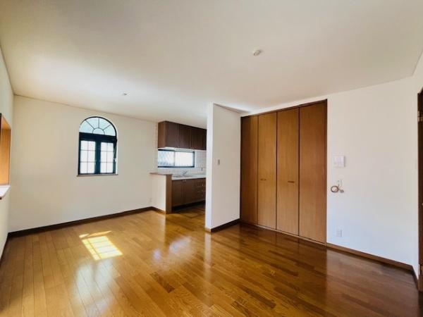 香芝市関屋の中古一戸建て